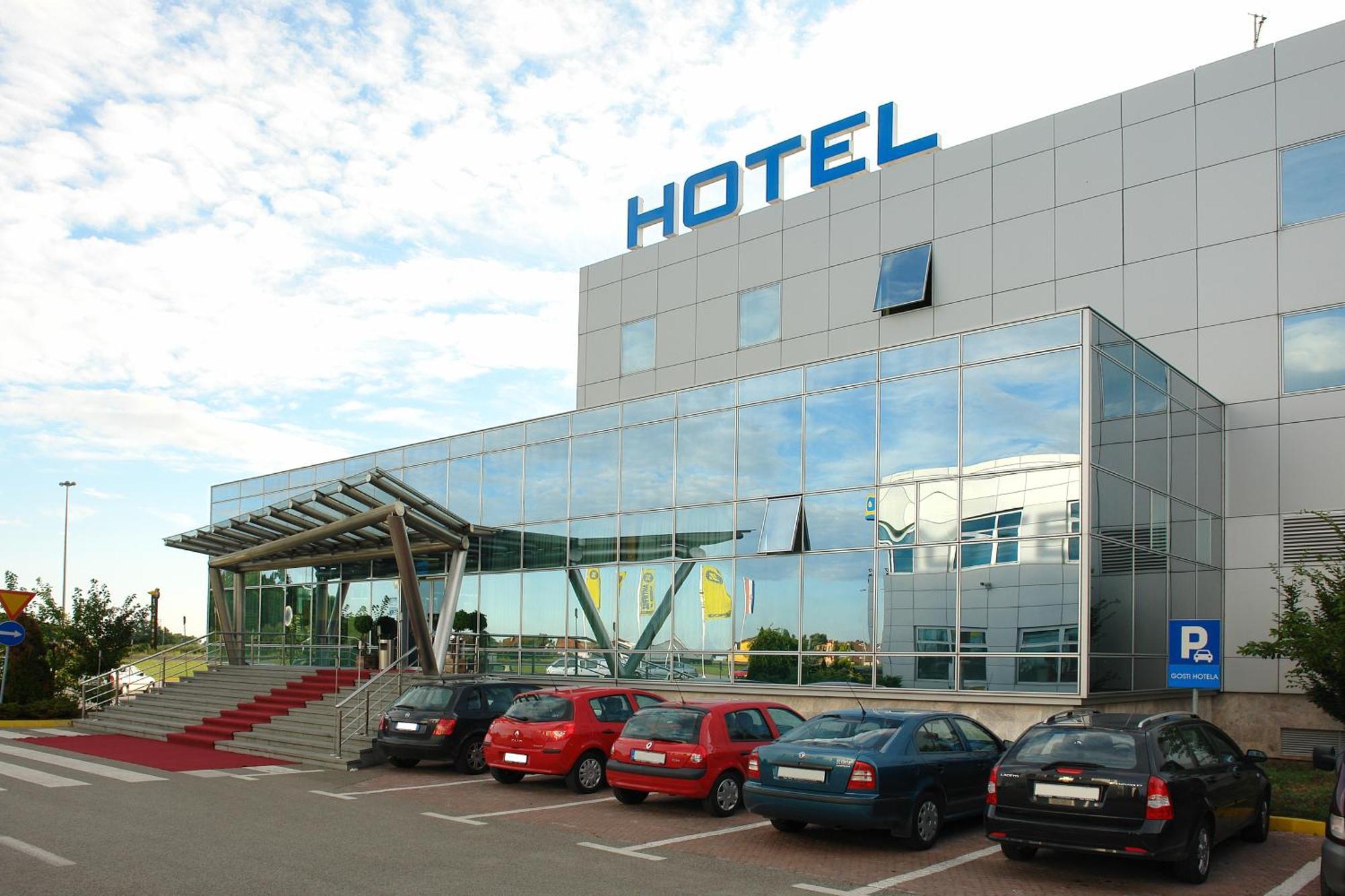 Hotel Zovko Zagreb Sesvete Eksteriør billede
