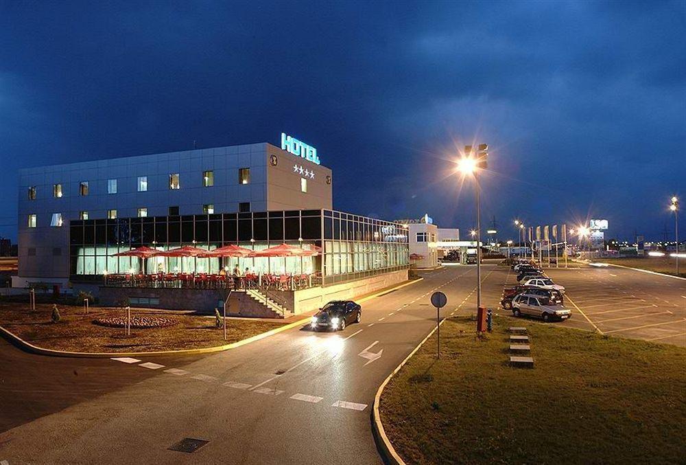 Hotel Zovko Zagreb Sesvete Eksteriør billede